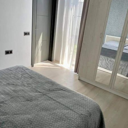 Zovuni Grey House 아파트 호텔 외부 사진