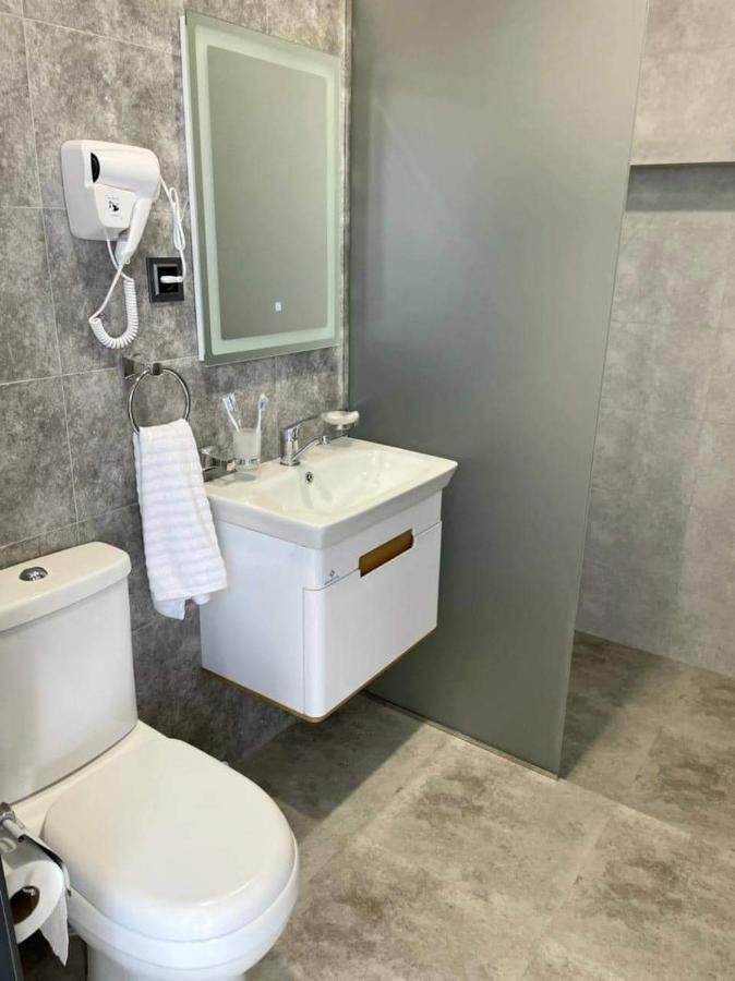 Zovuni Grey House 아파트 호텔 외부 사진
